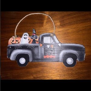 Halloween Truck wood wall plaque / sign / hanging